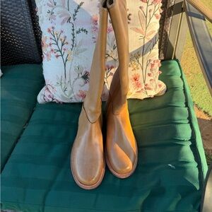 Stetson Tan Tall Leather Heeled Boots